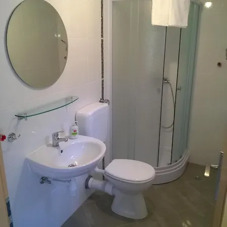Apartamento Seaside Secluded Cove Virak, Hvar - 12321 Gdinj